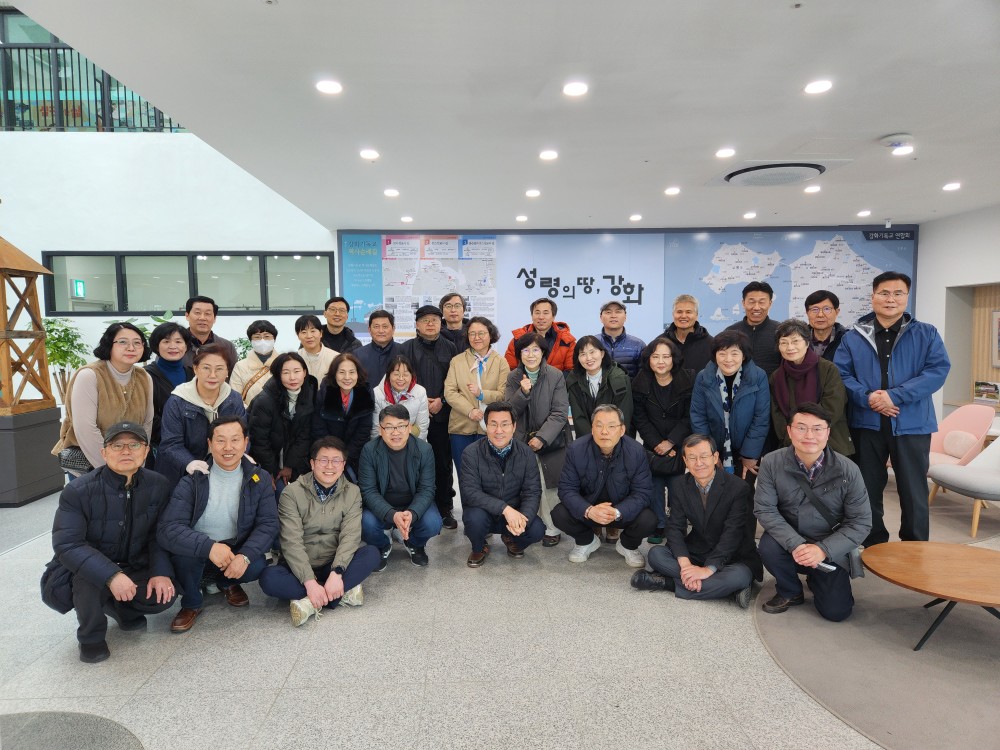 2024년 사회 봉사부 주관 작은교회및 전도목사 수련회(강화도) (8).jpg